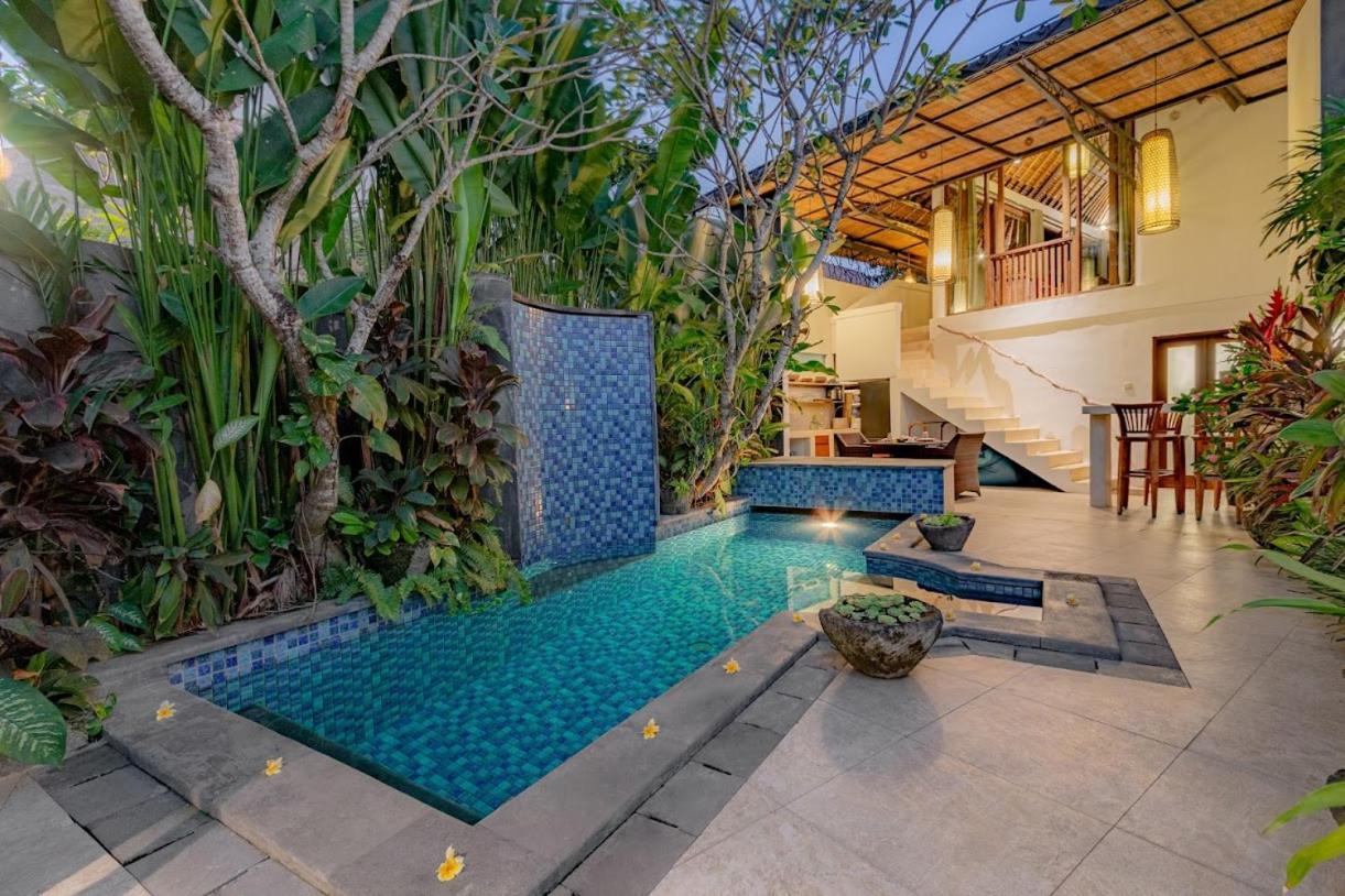 Bali Akasadua Villa Seminyak Dış mekan fotoğraf